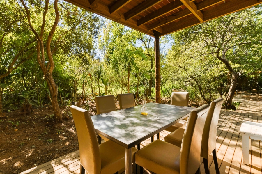 9 Bedroom Property for Sale in Golden Acre Western Cape